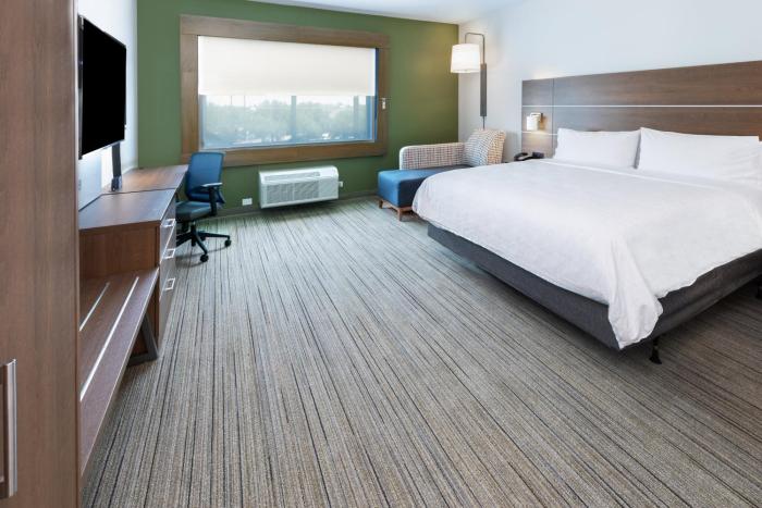 hol inn exp and suites stafford nw sugar land