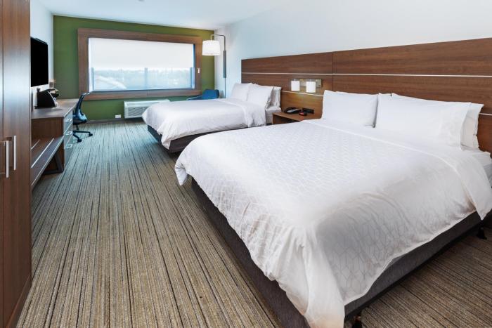 hol inn exp and suites stafford nw sugar land