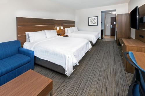 hol inn exp and suites stafford nw sugar land
