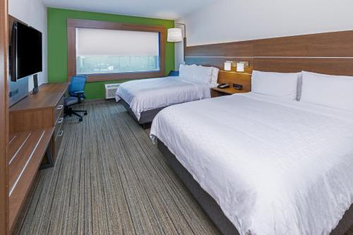 hol inn exp and suites stafford nw sugar land