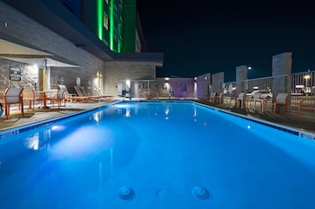 Holiday Inn Glendale - Stadium & Ent Dist,Peoria>>Glendale,3 star