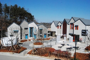 soar hotel