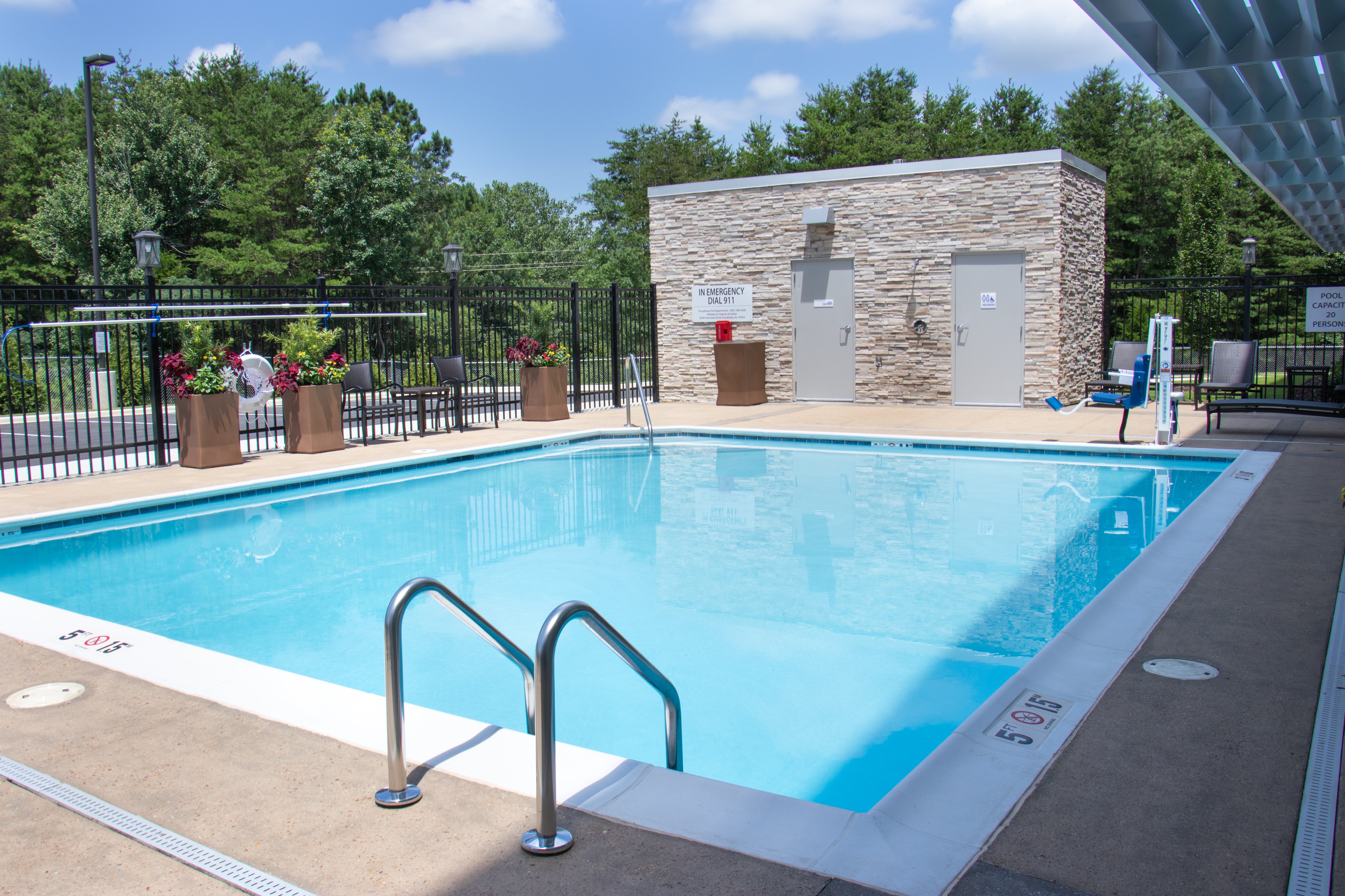 holiday inn express and suites tuscaloosa east cottondale