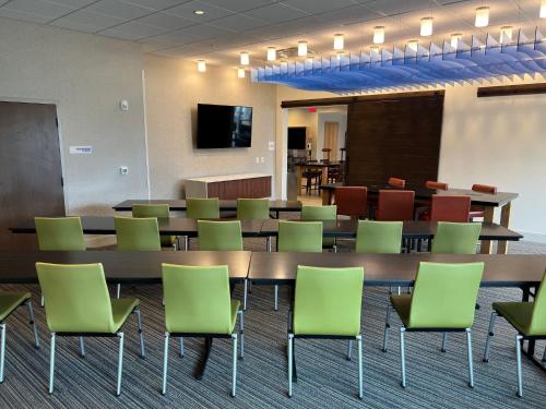 holiday inn express and suites tuscaloosa east cottondale