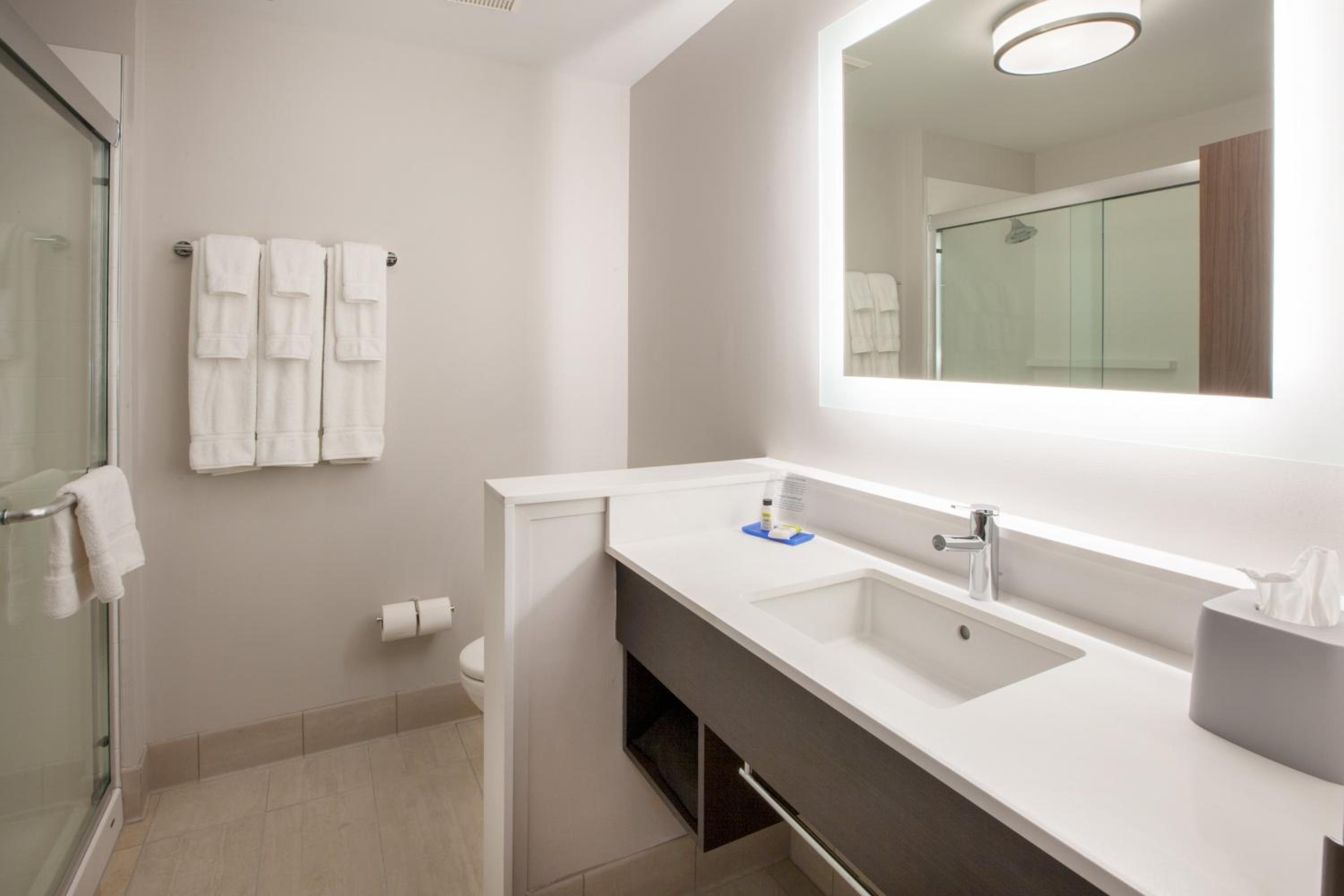 holiday inn express and suites watertown an ihg hotel