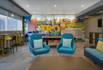 Tru By Hilton Troy Detroit,Detroit>>Clawson,3 star