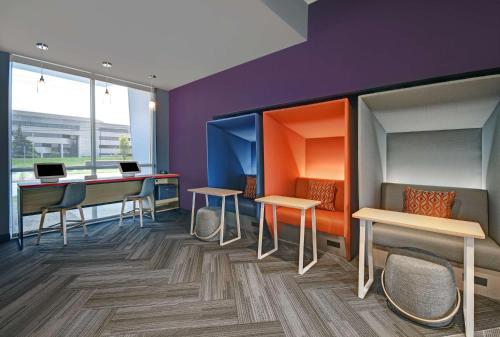 tru by hilton troy detroit