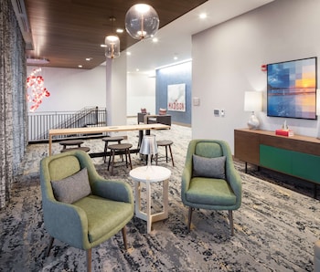 hilton garden inn madison downtown