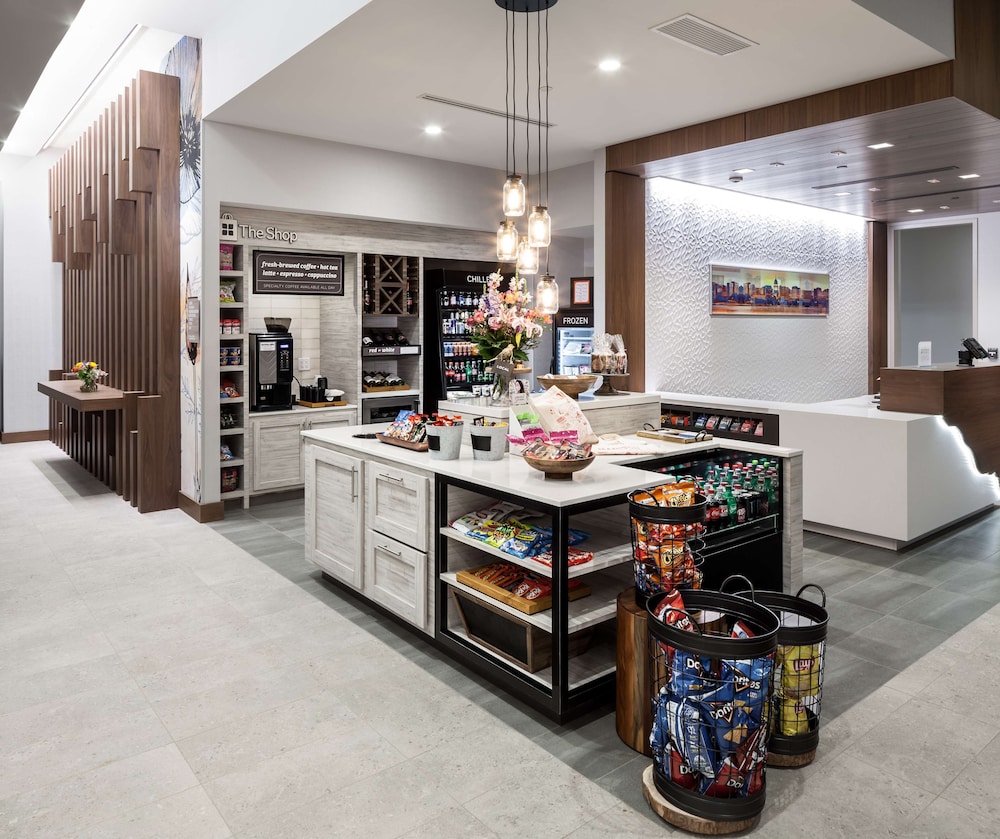 hilton garden inn madison downtown