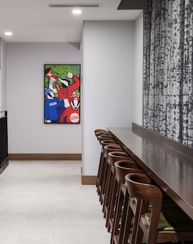 hilton garden inn madison downtown