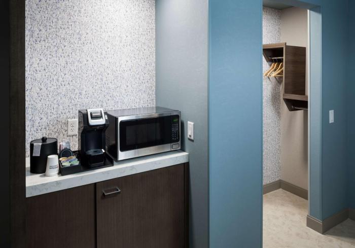hilton garden inn madison downtown