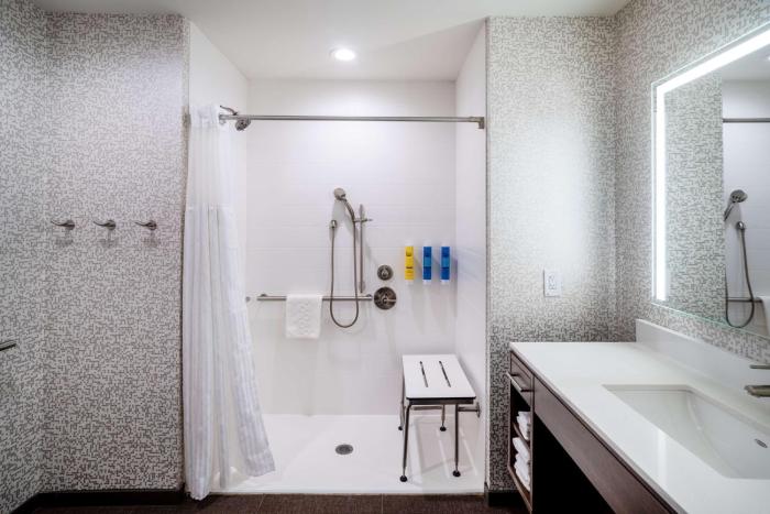 home2 suites by hilton north little rock