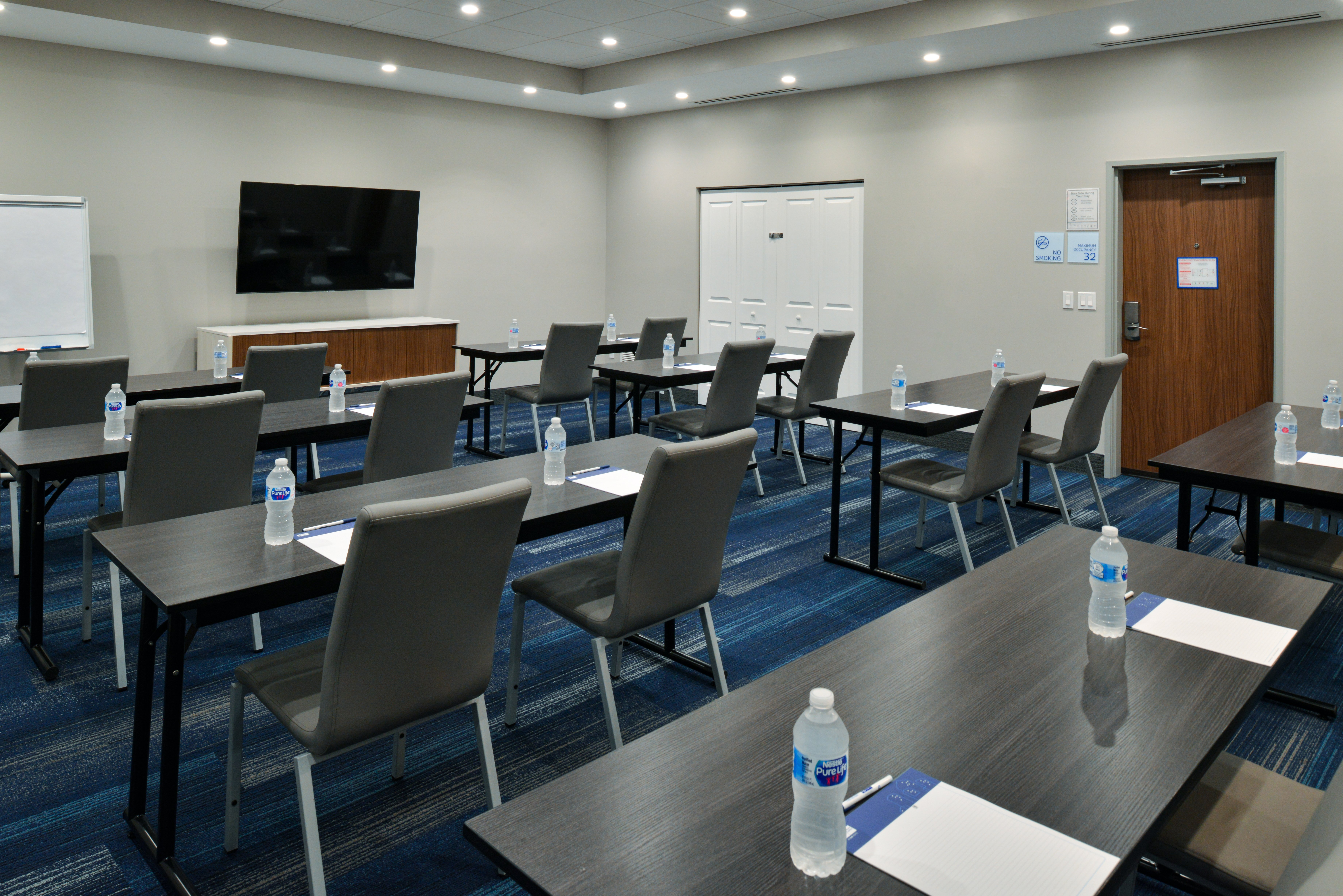 holiday inn express orlando south park an ihg hotel