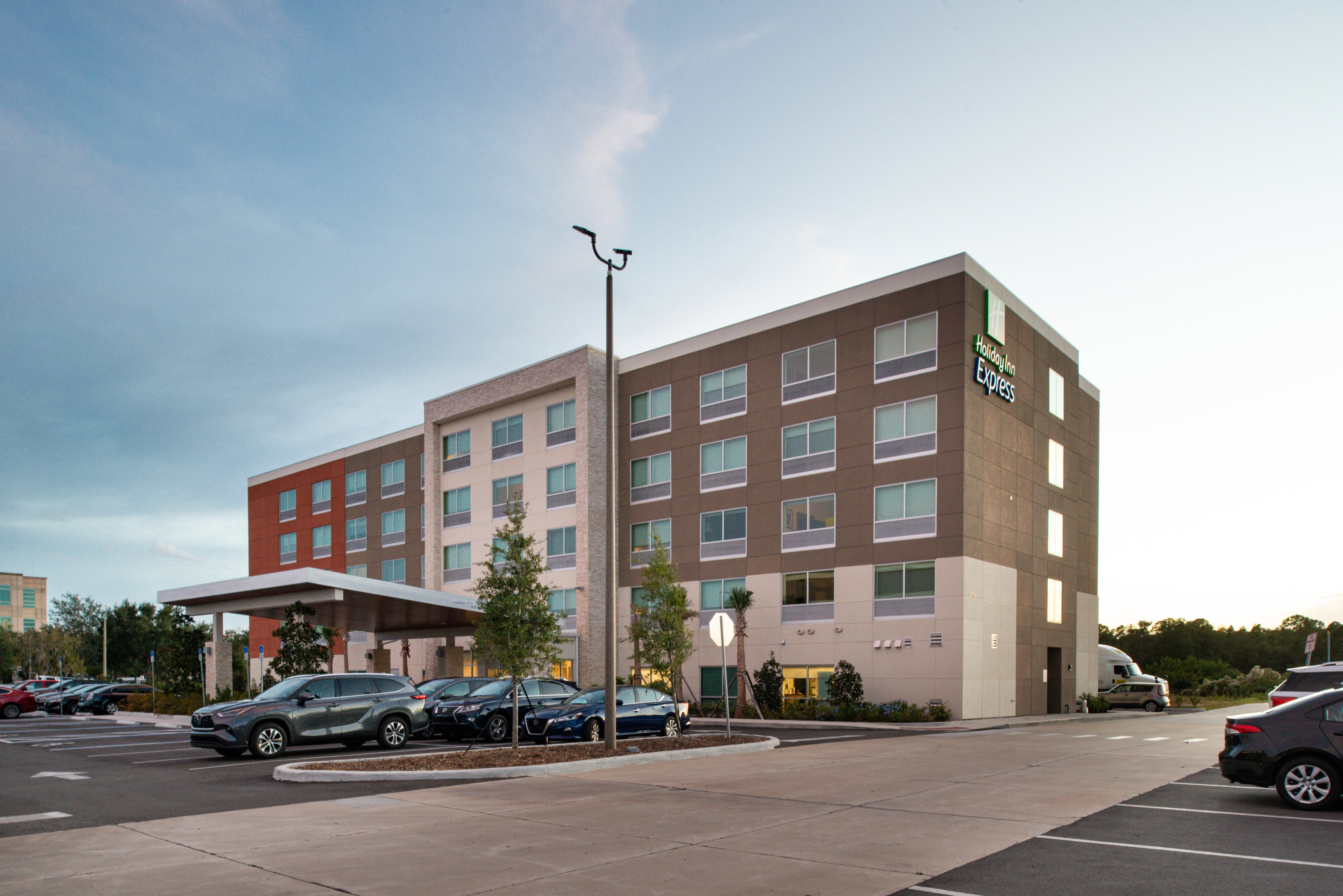 holiday inn express orlando south park an ihg hotel