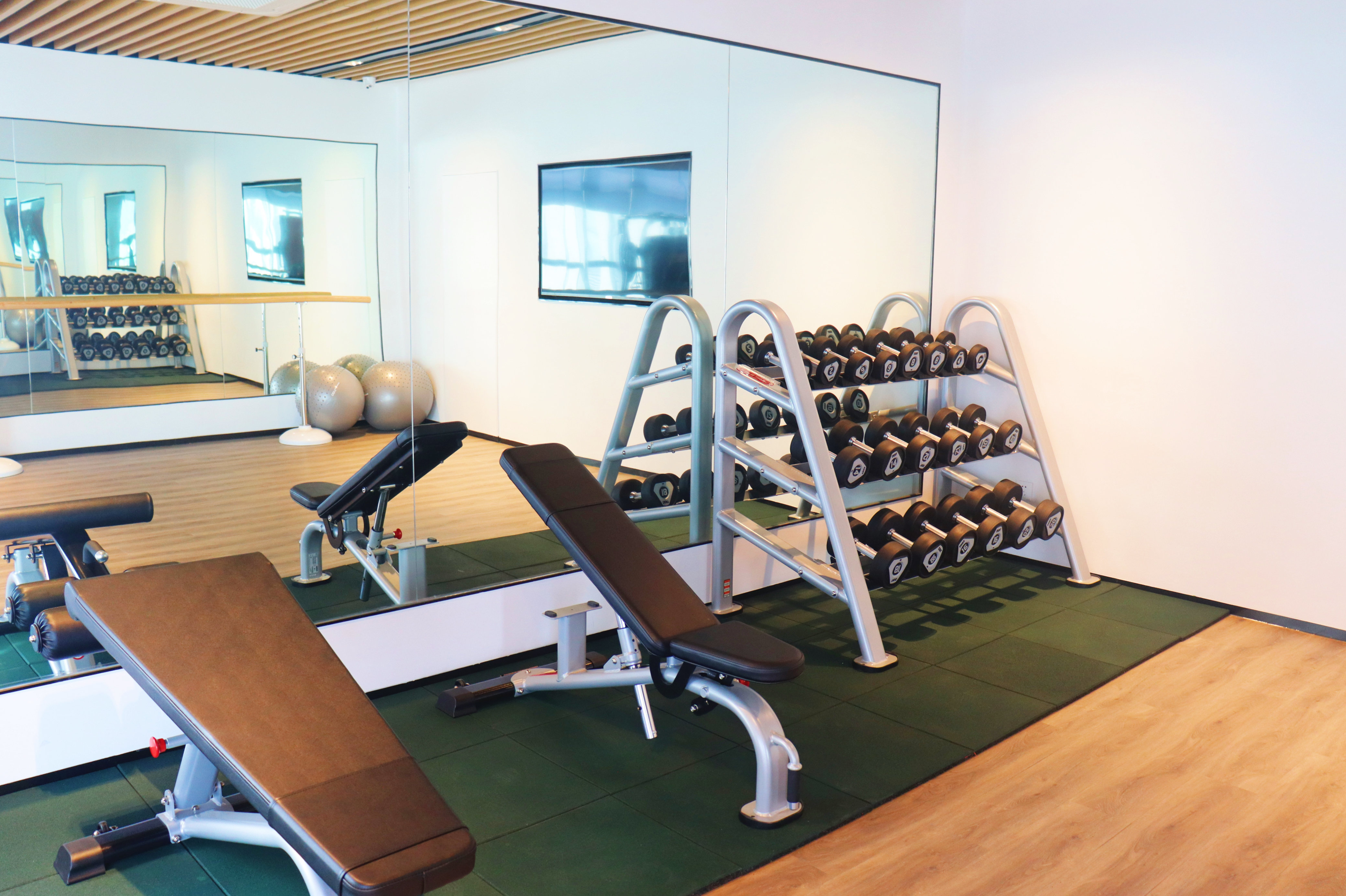 holiday inn express rongcheng science and technolo