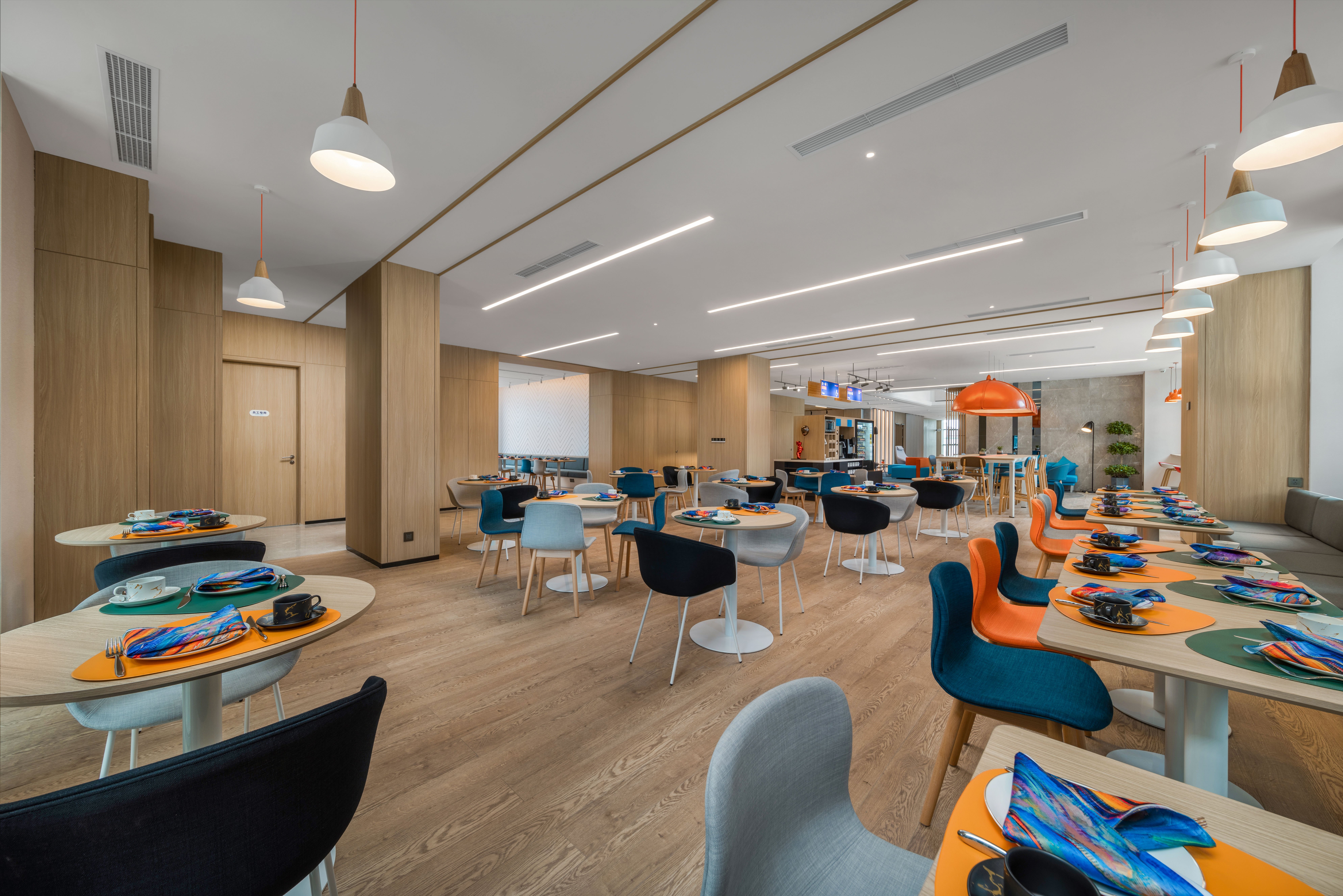 holiday inn express rongcheng science and technolo