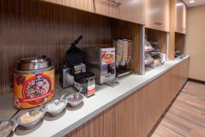 towneplace suites by marriott indianapolis airport
