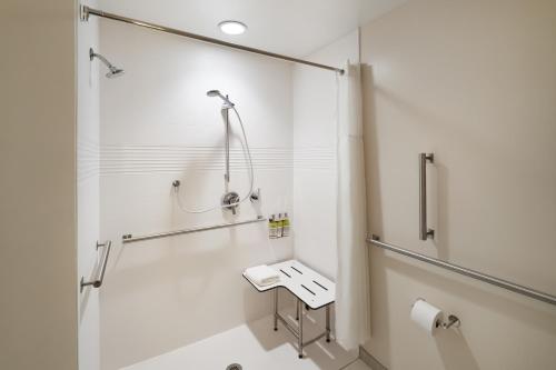 candlewood suites asheville downtown an ihg hotel