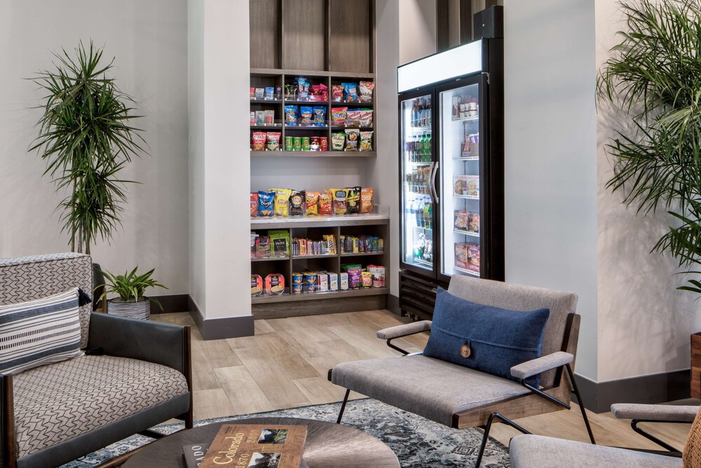 hyatt house denver aurora