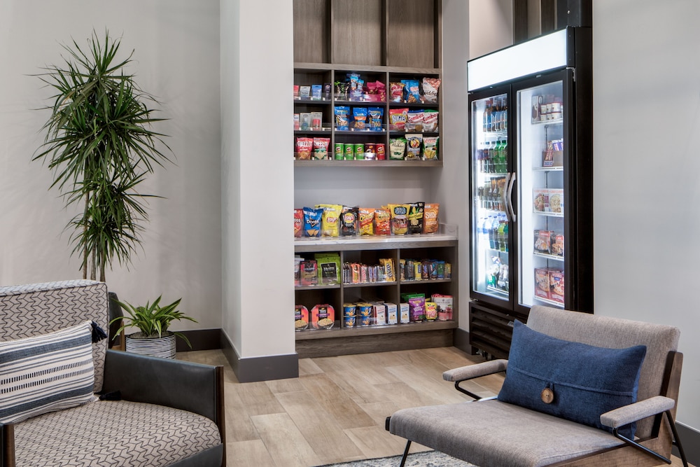 hyatt house denver aurora