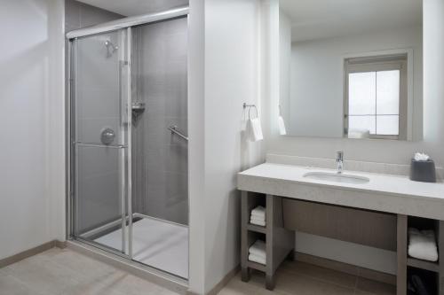 hyatt house denver aurora