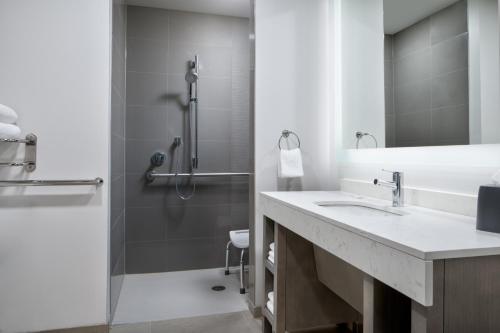 hyatt house denver aurora