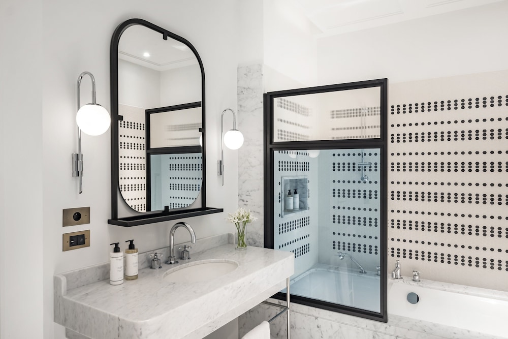 kimpton st honore paris an ihg hotel