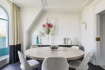 kimpton st honore paris an ihg hotel