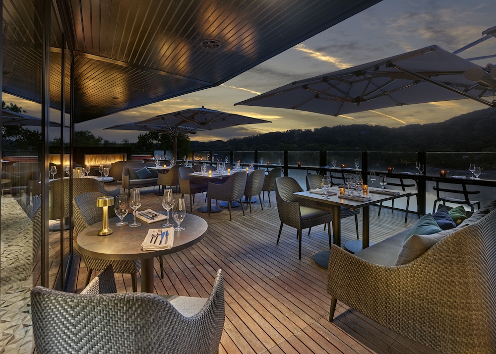 river house at odettes