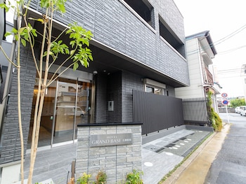 grand base hiroshima ekimae