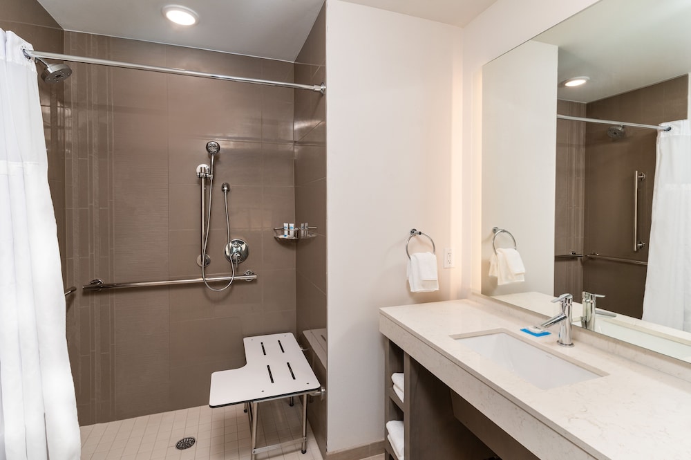 hyatt house nashville airport