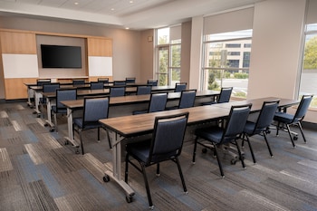 Hyatt House Nashville Airport,Tennessee>>Nashville,3 star