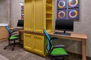 home2 suites by hilton tucson airport