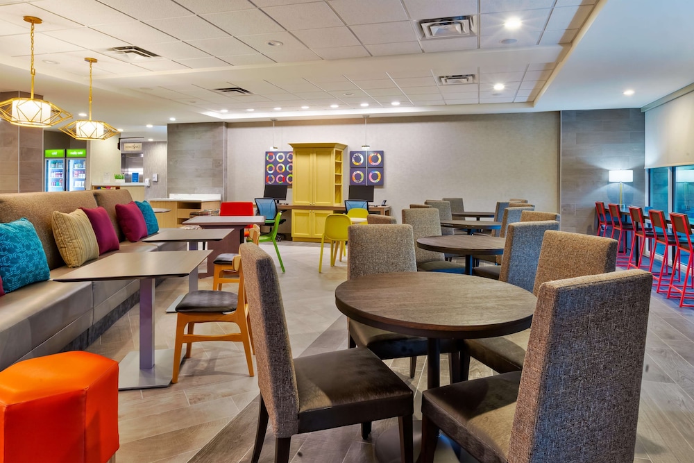 home2 suites by hilton tucson airport
