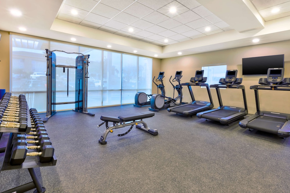 home2 suites by hilton tucson airport