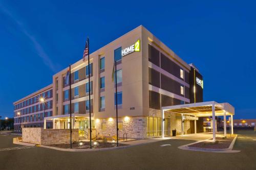 home2 suites by hilton tucson airport