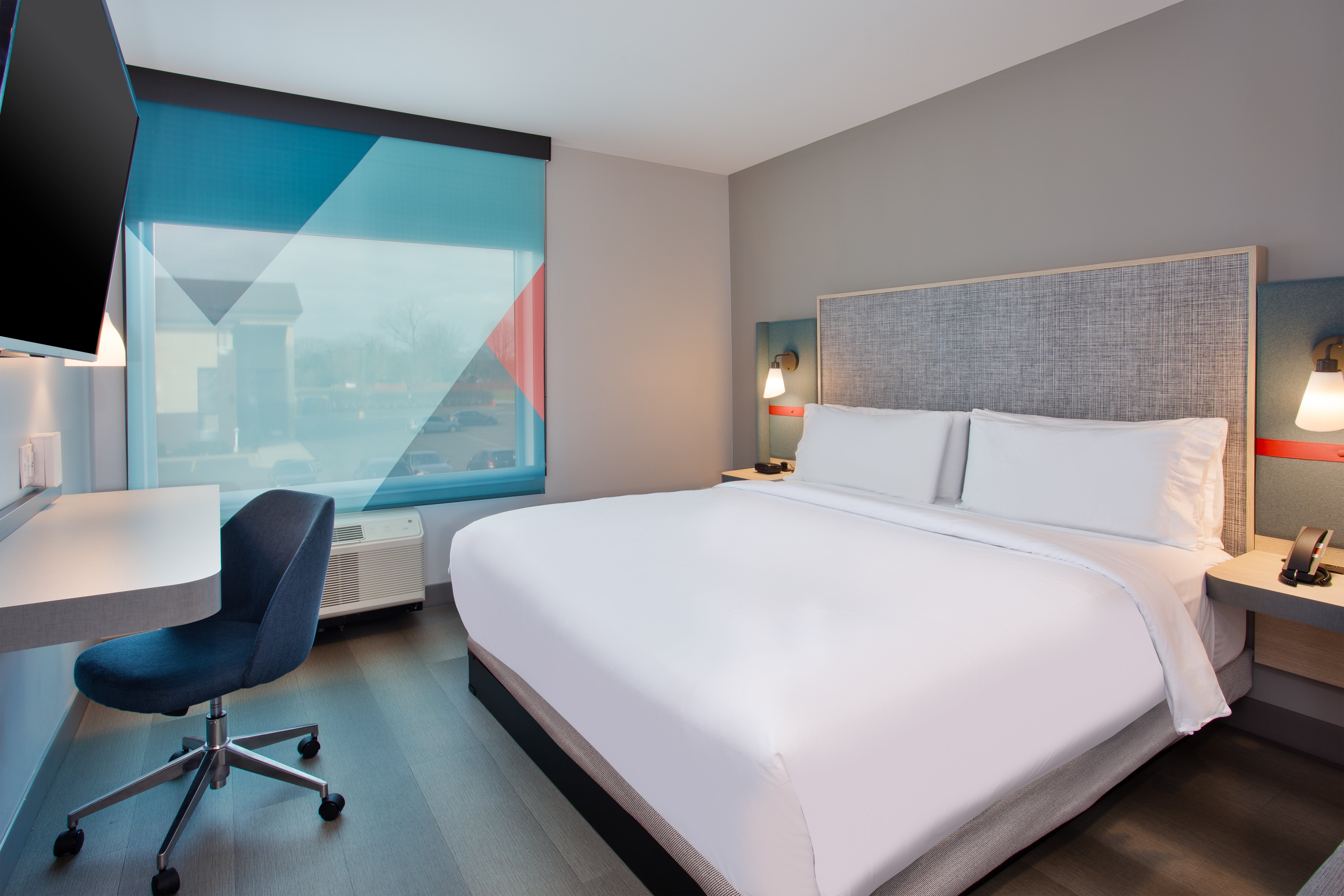 avid hotel detroit warren an ihg hotel