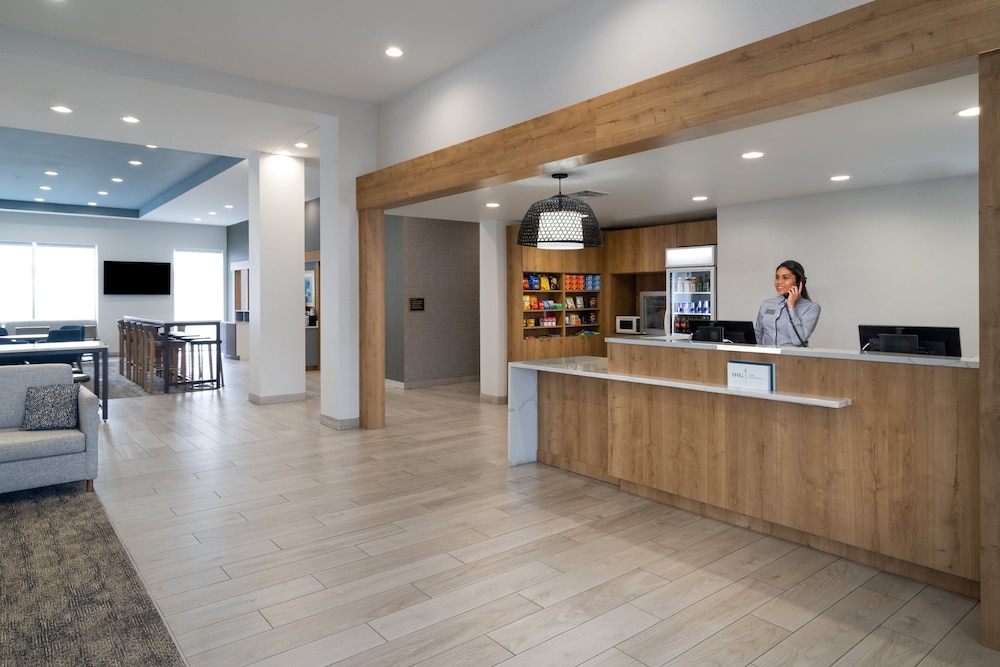 staybridge suites louisville expo center an ihg hotel
