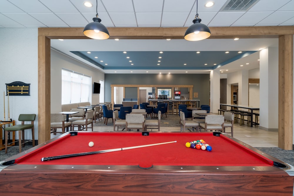 staybridge suites louisville expo center an ihg hotel