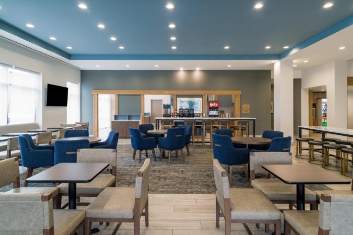 staybridge suites louisville expo center an ihg hotel