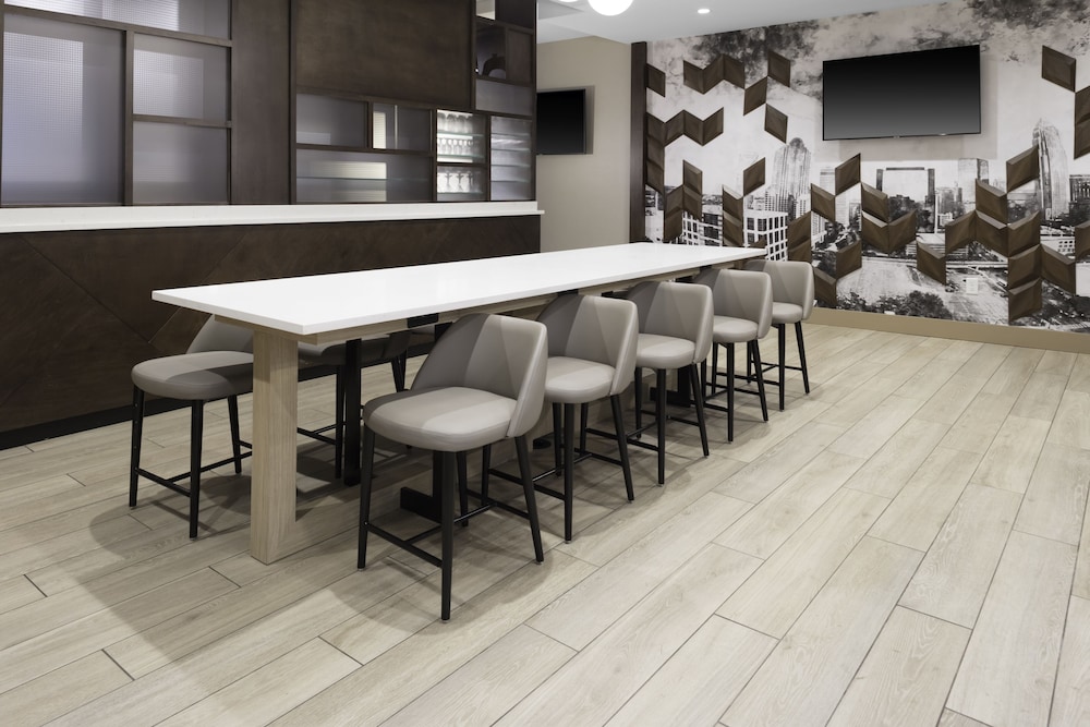 hyatt place charlotte university research park