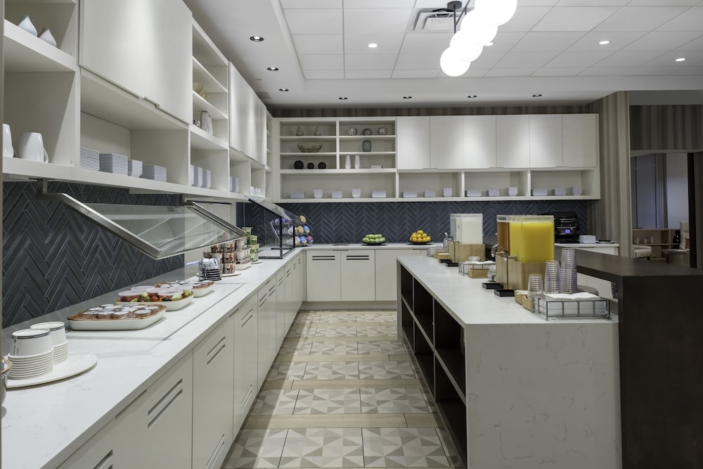 hyatt place charlotte university research park