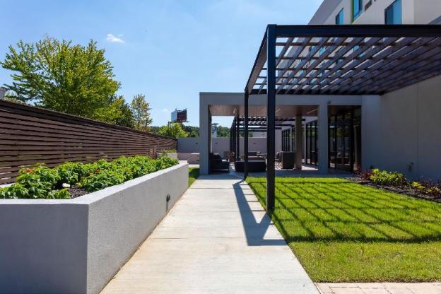 courtyard by marriott memphis east galleria