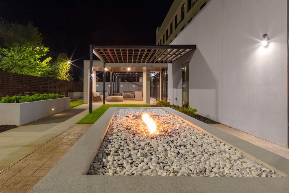 courtyard by marriott memphis east galleria