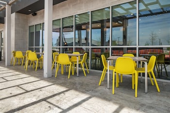 home2 suites by hilton rowlett rockwall marina