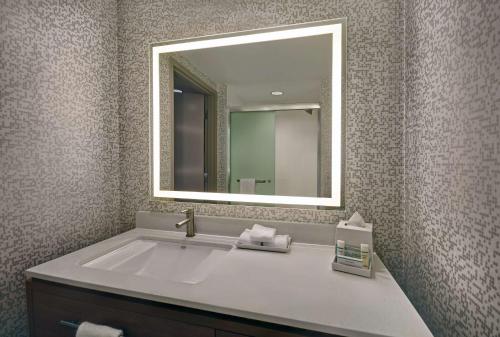 home2 suites by hilton atlanta airport north