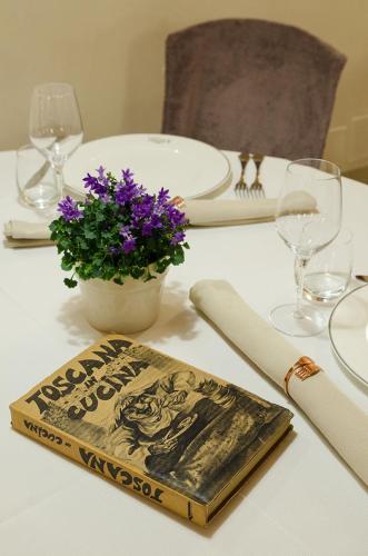 Hotel Villa Maya,Latignano>>Cascina,3 star