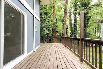 colony suite