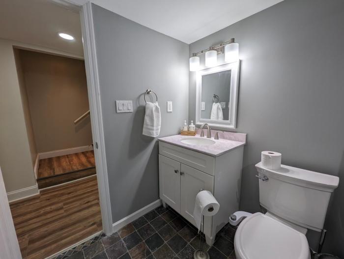 colony suite