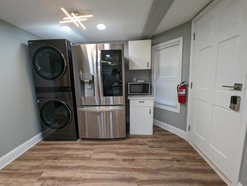 colony suite